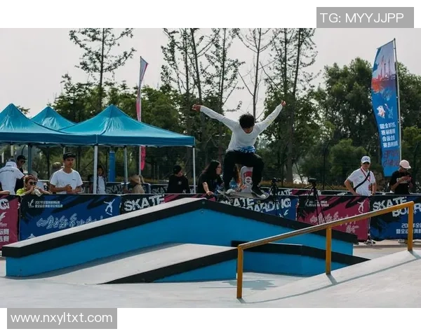 南京滑板队的转型之路与马拉松大满贯的激情碰撞与成长探索